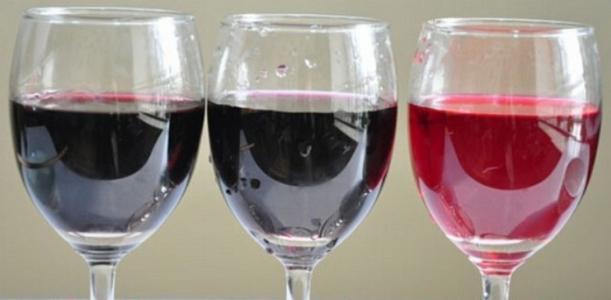 葡萄酒的颜色，如何根据葡萄酒的颜色判断年份