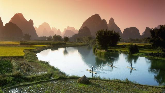 中国春节出国旅游好去处，想出国过春节，有什么机票便宜又好玩的地方