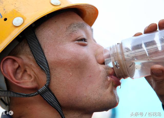 多喝水的好处，多喝水可以预防心脑血管病吗