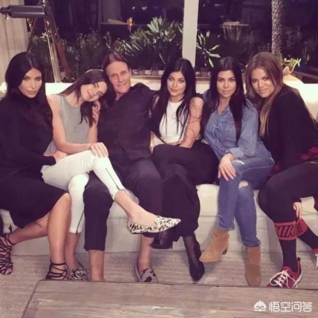凯莉 埃尔兰 乔丹:卡戴珊一家为什么这么奇葩？他们是怎么走红的？