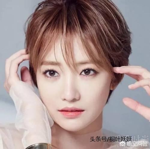 短发型女图片<a href=https://maguai.com/list/50-0-0.html target=_blank class=infotextkey>时尚</a>气质:不吹不烫不染的哪种短发好看？