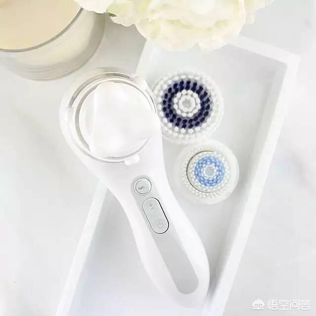 面部清洁仪什么牌子好:面部清洁仪器排行榜 我想买个洁面仪，有可以推荐的牌子吗？