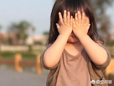 相亲对象加微信但是没见面，微信聊天问东问西好吗