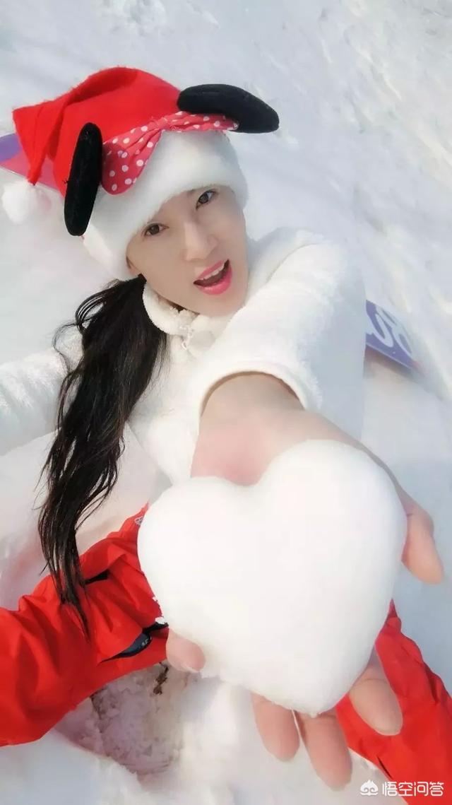 辣妈livia韦雪:慢慢“养娃路”，女性要如何才能从“辣妈”升级为“硬核母亲”