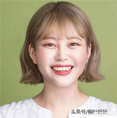 短发型女图片<a href=https://maguai.com/list/50-0-0.html target=_blank class=infotextkey>时尚</a>气质:不吹不烫不染的哪种短发好看？