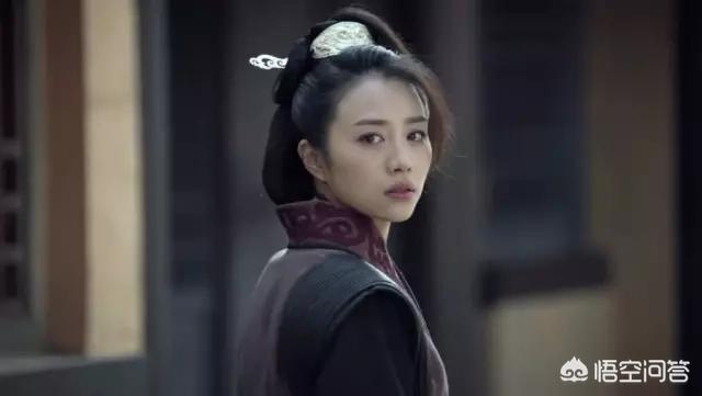 如何评价《我的前半生》里罗子群的演技？
