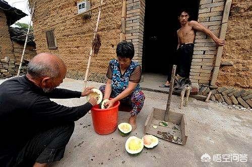 五种房子越住越穷,为什么有人认为房贷会让穷人更穷？