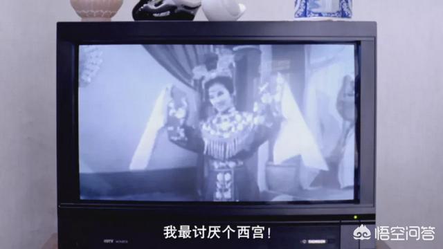 陈淑兰电影:感觉电影92版家有喜事隐喻了很多东西，都是什么？