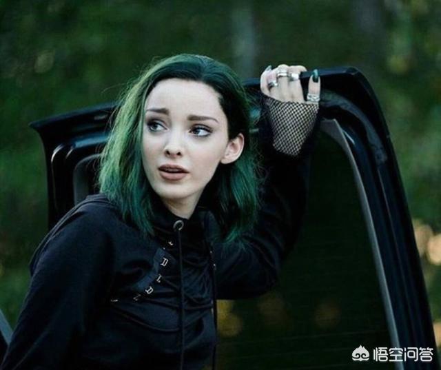 天赋异禀哪里可以看:美剧《天赋异禀》在哪里可以看？