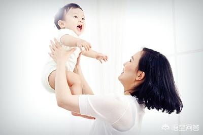 六个月宝宝教他什么比较好？
