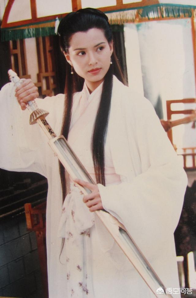 海陆和麦迪娜:继项思醒后，王思聪再锤网红孙一宁是“女海王”，他俩有啥故事？