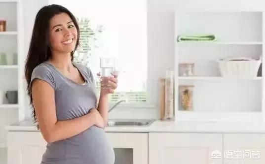 什么样的人容易妊娠呕吐，为什么女人怀孕时候会呕吐