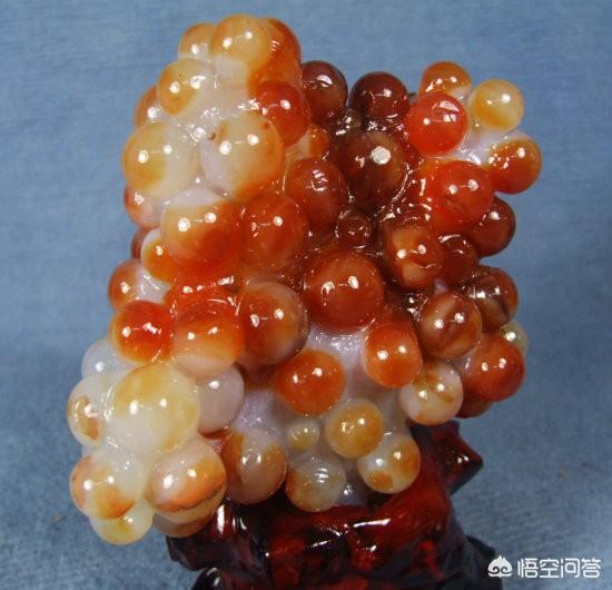 阿拉善彩玉手镯,阿拉善彩玉手持有收藏价值吗？