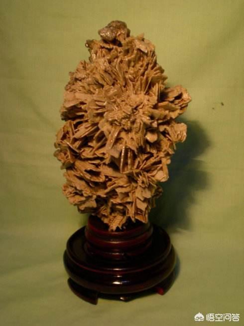 阿拉善彩玉手镯,阿拉善彩玉手持有收藏价值吗？