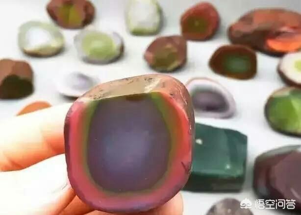 盐源玛瑙是哪里产的,盐源玛瑙将会是下一个南红吗？