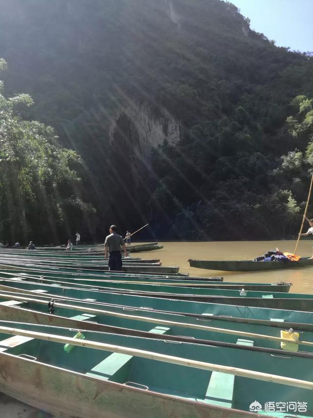 云南城子古村灵异事件:和女朋友去云南旅游，预算三千够不够？有什么景点推荐？
