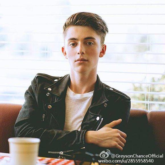 邢昭林照片:当今演艺圈中能称为实力小鲜肉的演员有哪些