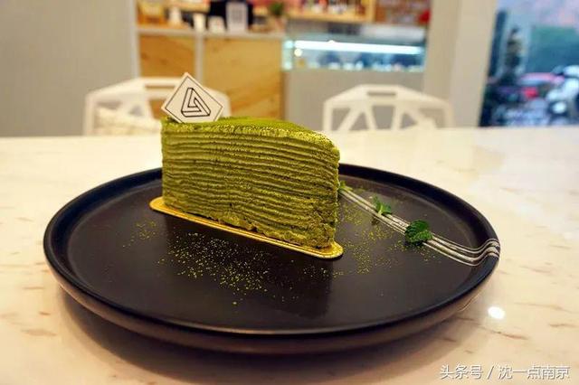 榴莲千层蛋糕图片,南京哪家千层蛋糕最好吃？