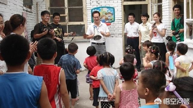 宝宝一岁了不爱说话怎么办:小孩一岁十一个月还不会说话，只会咿呀咿呀的怎么回事？