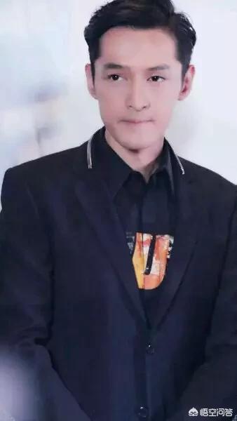 胡歌否认修读导演:最近传闻胡歌要主演几部电视剧是真是假