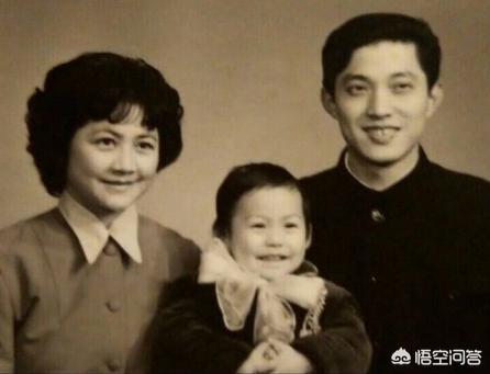 杜若溪图片:为什么这么多人羡慕严屹宽和杜若溪的爱情故事？