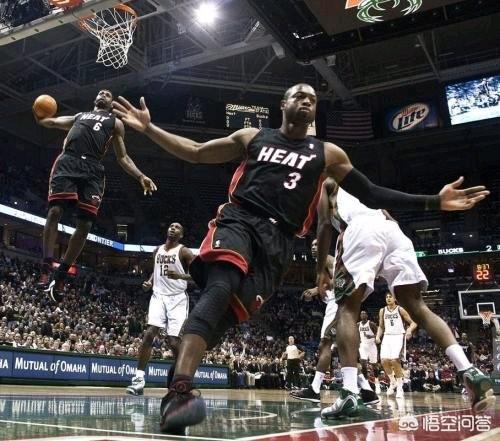 凯莉 埃尔兰 乔丹:NBA赛场上最让你动容的一张照片是什么？