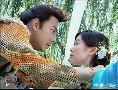 小鱼儿和谁在一起了:《小鱼儿与花无缺》中小鱼儿到底喜欢谁？
