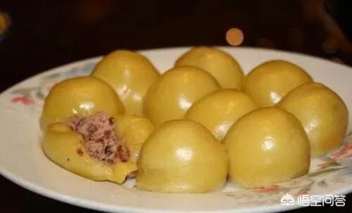 哈尔滨的杀猪菜是怎么做的，哈尔滨人爱吃的粘豆包是怎么做的