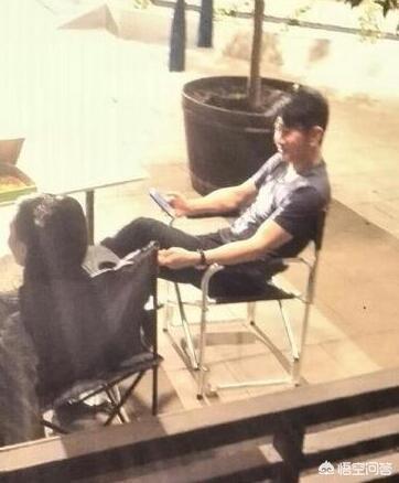吴奇隆刘诗诗绯闻:吴奇隆发文宣布刘诗诗生子，刘诗诗生完会复出吗，你怎么看