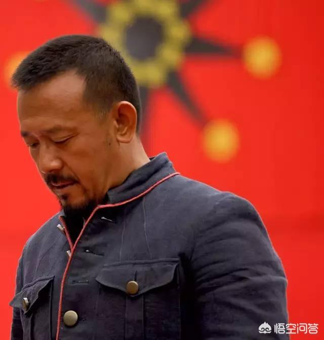让子弹飞主演:《让子弹飞》开头的台词是不是有问题，六百四十万怎么算出来的？