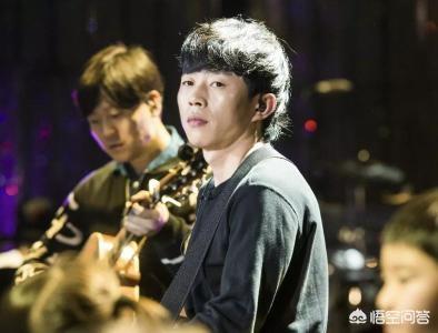 李健卢庚戌:为什么现在李健发展的比卢庚戌好？