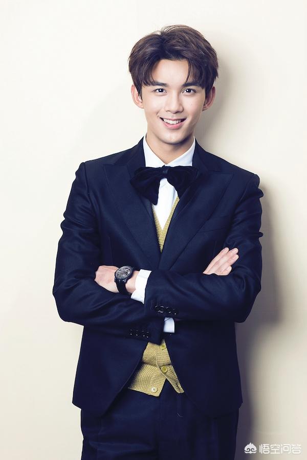 艺考拉下帷幕,吴磊,李兰迪和易烊千玺你看好谁?_晶羽科技