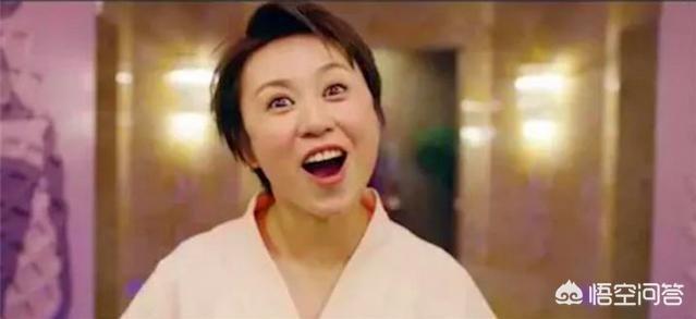 《羞羞的铁拳》这样的小品电影为什么票房这么高？