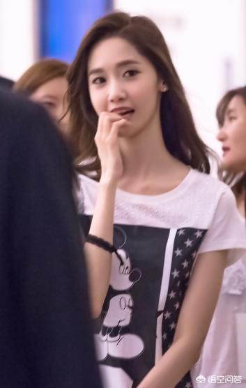 林允儿整容前后:允儿为何一直是少女时代中心？门面担当究竟是怎样的存在？