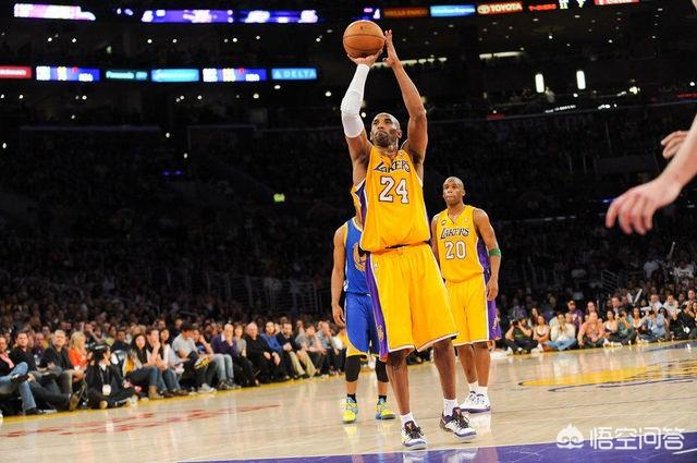 凯莉 埃尔兰 乔丹:NBA赛场上最让你动容的一张照片是什么？