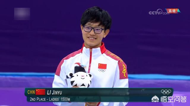 李靳宇:如何看待17岁小将李靳宇强势超越4人，摘短道速滑第一银