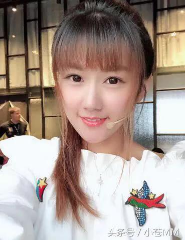 伊芙蕾雅照片:LOL解说小苍和Miss选一个做你女朋友，你选谁