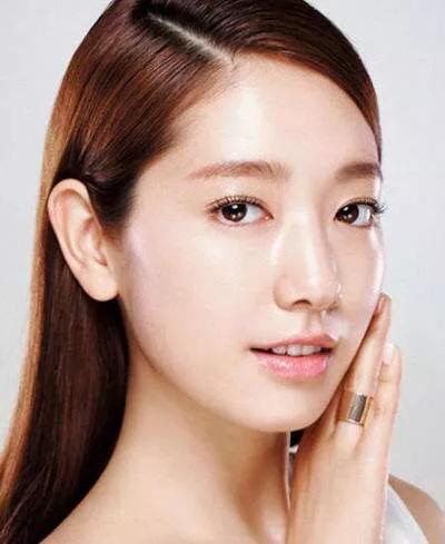 藤井莉娜身高:日系美妆和韩系美妆有什么区别