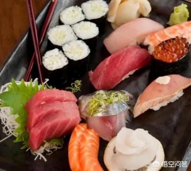 王思聪晒高档日料:为什么在美国日料是高级菜，中餐沦落送外卖？
