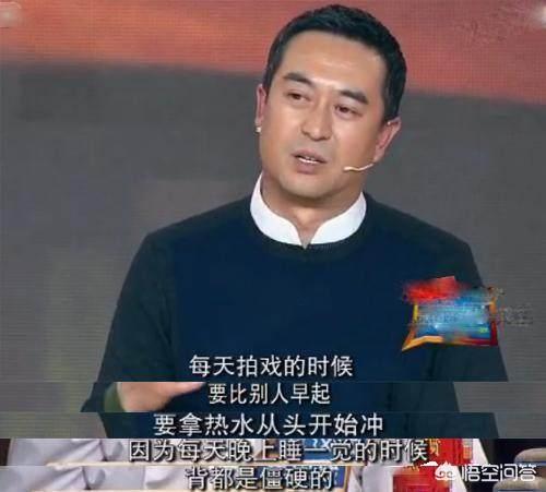 周杰伦病情:周杰伦走路姿势和张嘉译为什么很像？