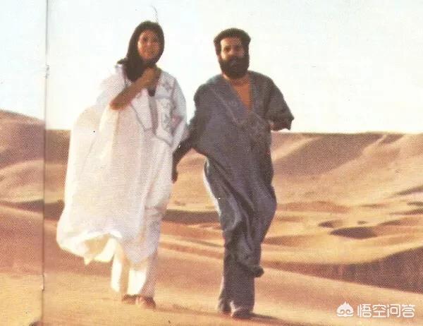 三毛碰见灵异事件:三毛在撒哈拉的那些传奇经历都是真的吗？还是她自己虚构的？