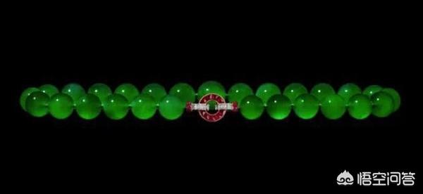翡翠那么多为什么还那么贵,为什么珠宝翡翠近几年这么受人们喜爱？