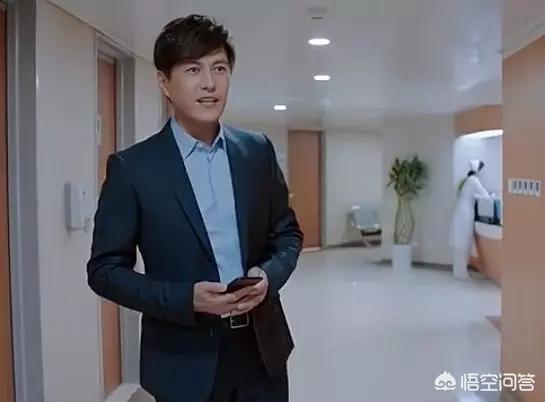 罗西汉丁顿:西装如何搭配才不会太刻板
