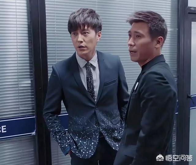 罗西汉丁顿:西装如何搭配才不会太刻板