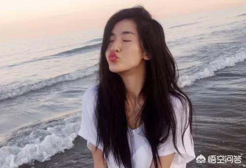 谢娜为吴昕庆生:怎样看待谢娜和吴昕的友情？