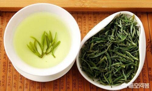 黑枸杞与绿茶可以一起喝吗，喝绿茶加枸杞真的对肝病好？