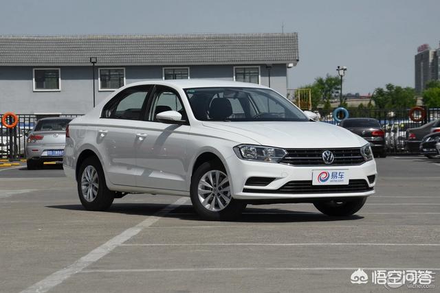 十万以内的轿车,性价比高的推荐一下？