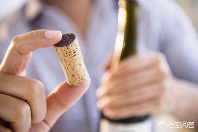 红酒怎么储藏，葡萄酒开瓶后喝不完，还能保存多久如何保存