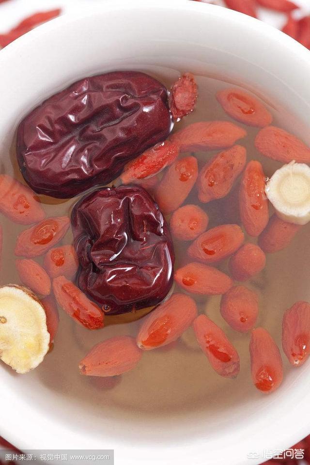 头条问答 - 黄芪枸杞红枣泡水喝能抗癌吗谁知道呀求帮助告诉我?