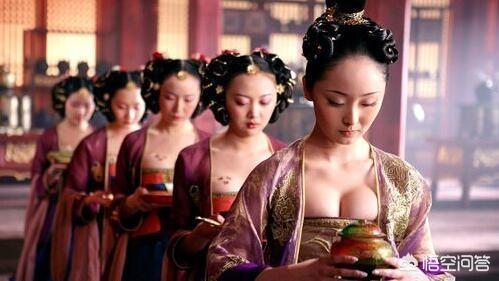 康熙的妃子:康熙在位62年，一共娶了多少个妃子？